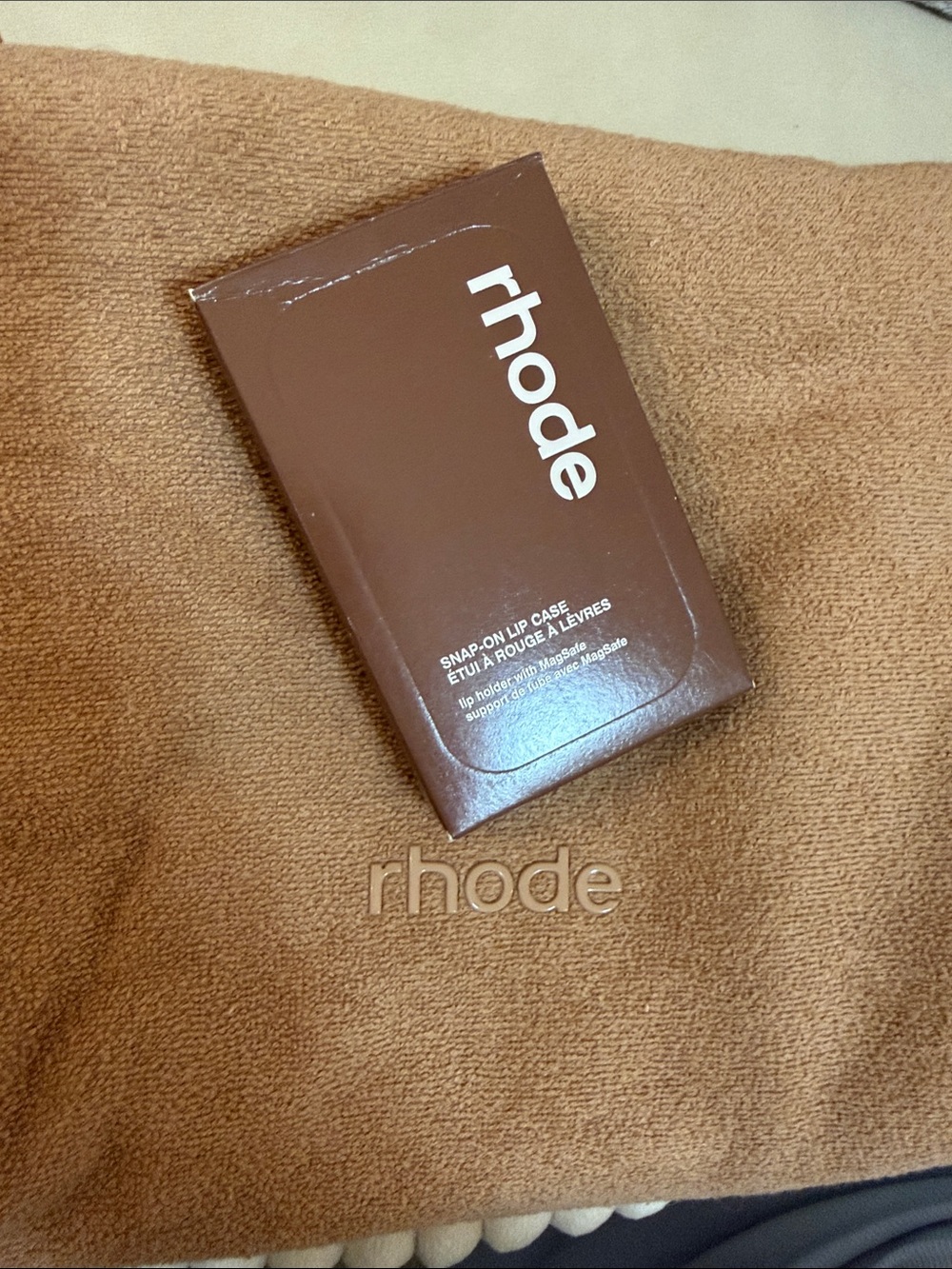 RHODE SNAP ON LIP CASE - Picture 2 of 4